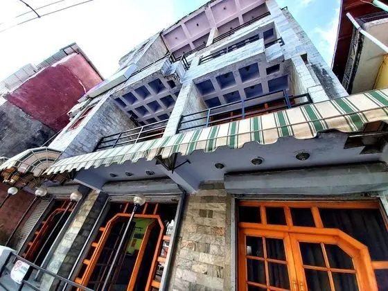 Goroomgo Radha Continental Nainital - Dış Mekan