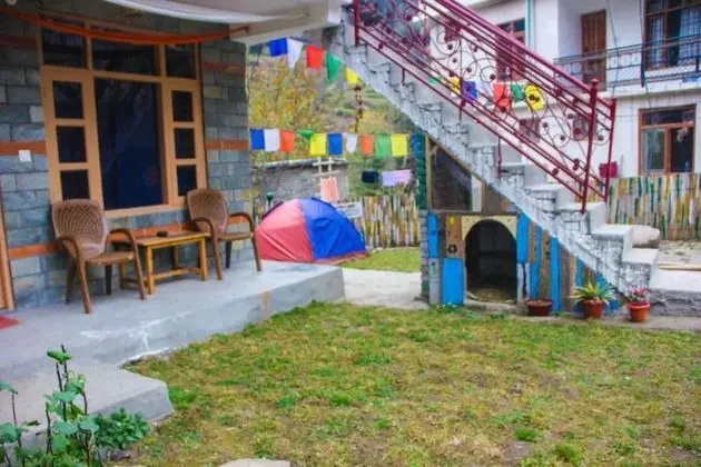 Goroomgo The Rama's Manali