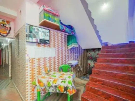 Goroomgo Ray Home Stay Puri - Dış Mekan