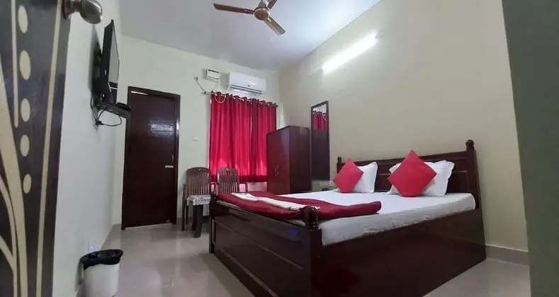 Goroomgo Ray Home Stay Puri - Oda Manzaraları