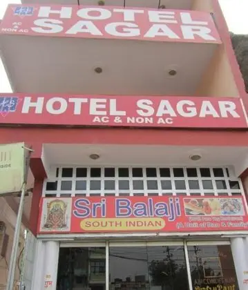 Goroomgo sagar agra