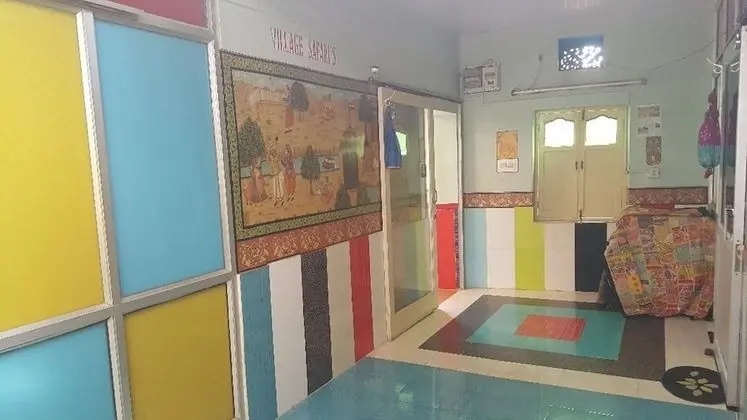 Goroomgo Sarvar Guest House Jodhpur - İç Mekan