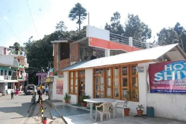 Goroomgo Hotel Shivay Kausani - Dış Mekan