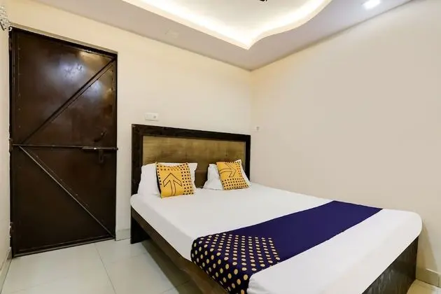 Goroomgo Shree Shagun Kanpur