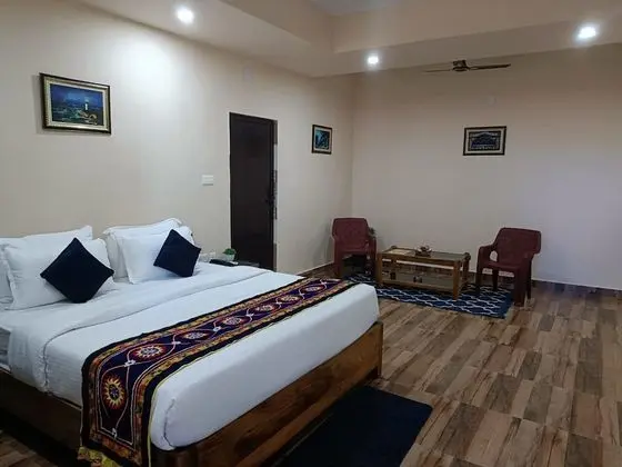 Goroomgo Silicon Residency Puri