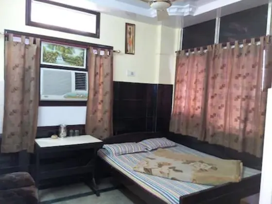 Goroomgo Suhana Homestay Guwahati - Oda