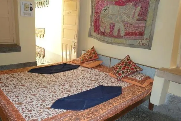 Goroomgo Temple View Jaisalmer