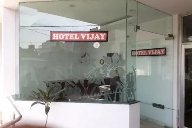 Goroomgo Vijay Charbhag Lucknow - İç Mekan