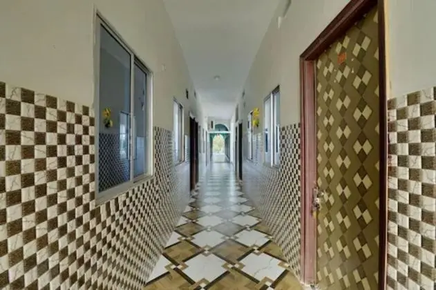 Goroomgo Vijay Niketan Rajgir - İç Mekan