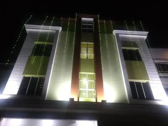 Goroomgo Viram patna