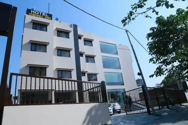 Goroomgo Hotel Vishnu Inn Dehradun