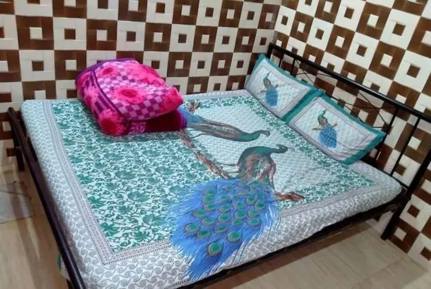 Goroomgo Wow Backpackers Hostel Amritsar - Oda