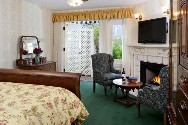 Gosby House Inn, A Four Sisters Inn