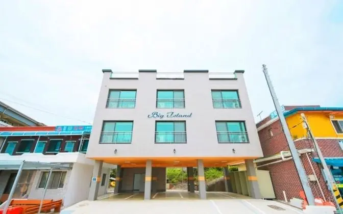 Goseong Big Island Pension