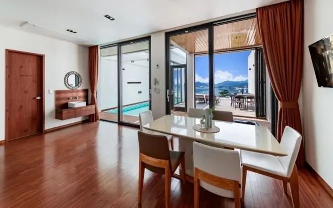 Goseong Oho Rock Pool Villa Pension