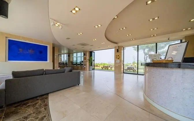 Goseong Sunshine Beach Pension - İç Mekan