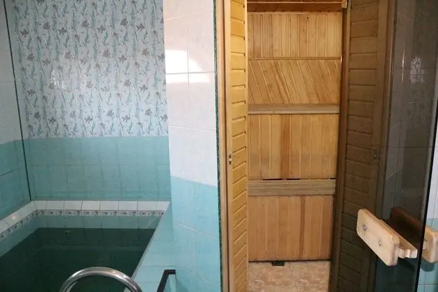 Gostiny Dvor Hotel - Hostel - Spa