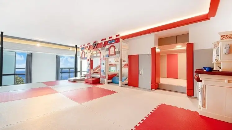Gosung Belossi Ayajinkidspoolvilla - Oda
