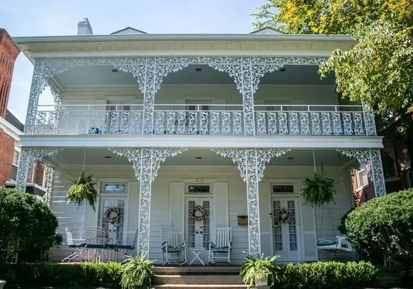 Governor's Inn B&B - Dış Mekan
