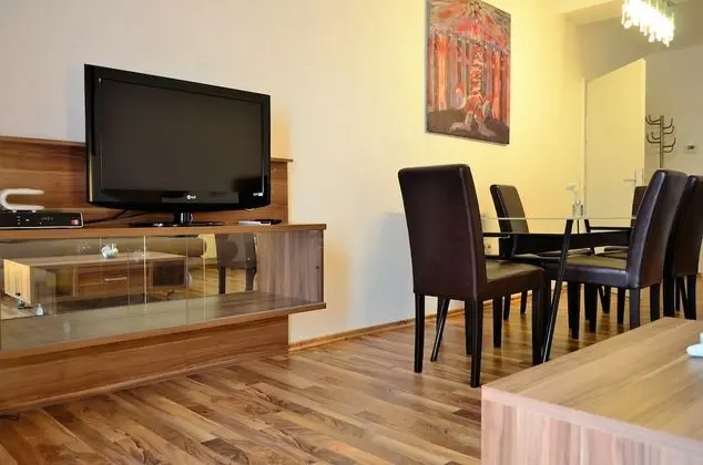 GoVienna Messe Wien Apartment - Oda Düzeni