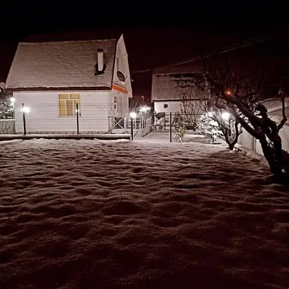 Gözde White House - Genel