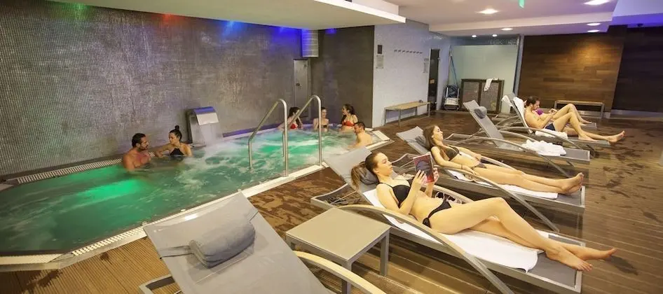 HOTEL GOZSDU COURT - Spa