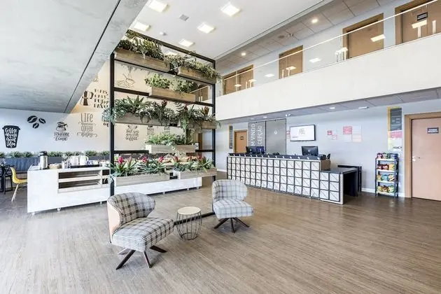 Hotel Graal Inn Mairiporã - Lobi