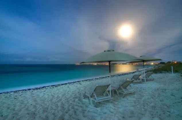 Grace Bay Beach Ocean Villas - Plaj