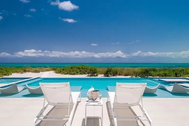 Grace Bay Club - Havuz