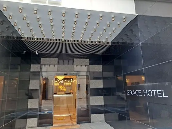 Grace Hotel