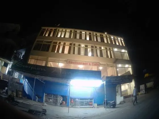 Hotel Grace Ganga By Nature Care Village - Dış Mekan