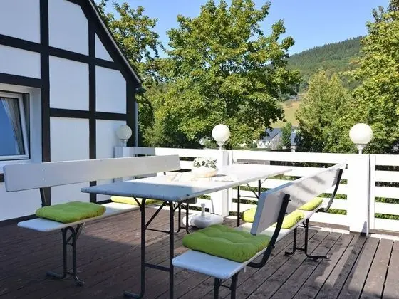 Graceful Holiday Home near Ski Area in Schmallenberg - Oda Düzeni