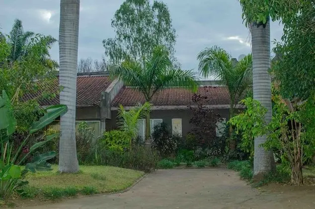 Graceland Guesthouse