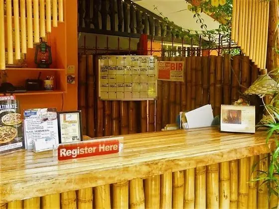 Gracia's Budget Inn - Lobi