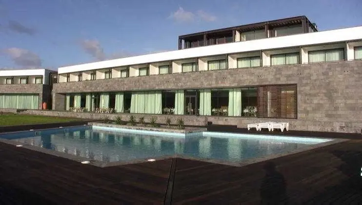Graciosa Resort & Business Hotel