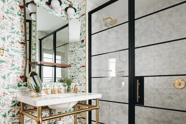 Graduate East Lansing - Banyo Tipleri