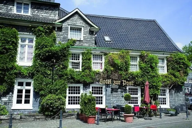 Hotel Gräfrather Hof - Dış Mekan