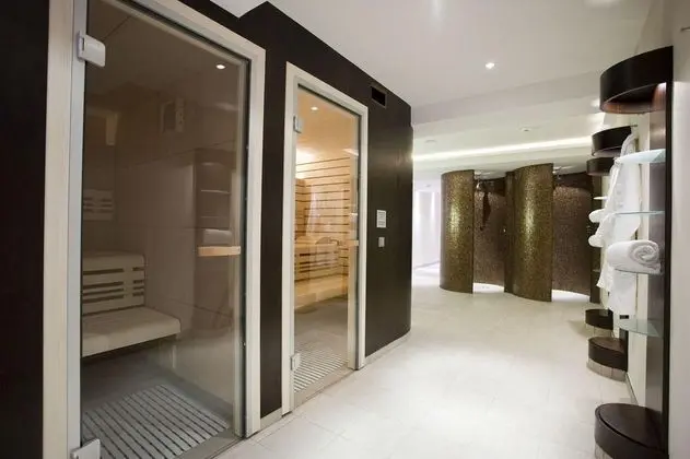 Hotel Gräfrather Hof - Genel