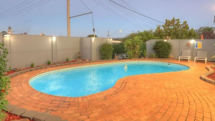 Grafton Lodge Motel - Havuz