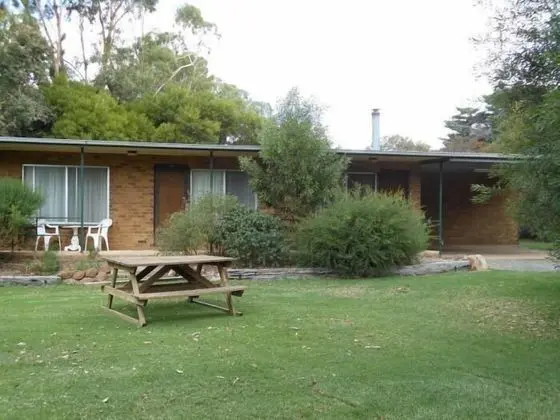 Grampians View Cottages and Units