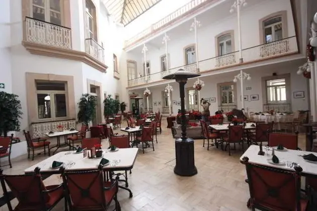 Gran Hotel Alameda