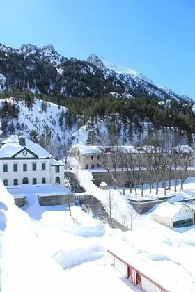 Gran Hotel de Panticosa Resort - Dış Mekan