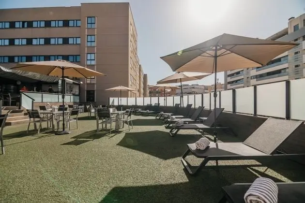 Gran Hotel Luna de Granada - Dış Mekan