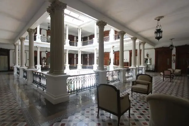 Gran Hotel 