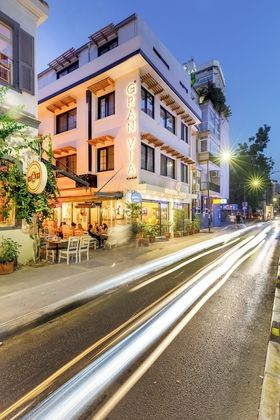 Gran Via AlsancakFotoğrafı