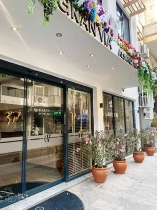 Gran Via Alsancak - Genel
