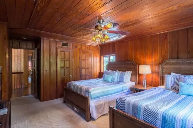 Granada Inn