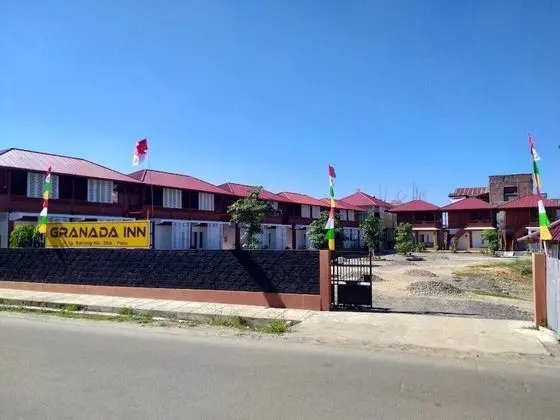 Granada Inn Palu - Dış Mekan
