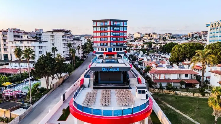 Granada Luxury Red +16 Adult Only