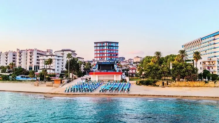 Granada Luxury Red +16 Adult Only - Öne Çıkan Resim